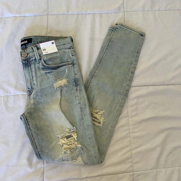Express distressed skinny denim - Picture 4 of 10